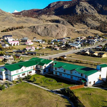 Hostel Pioneros Del Valle El Chalten Eksteriør bilde